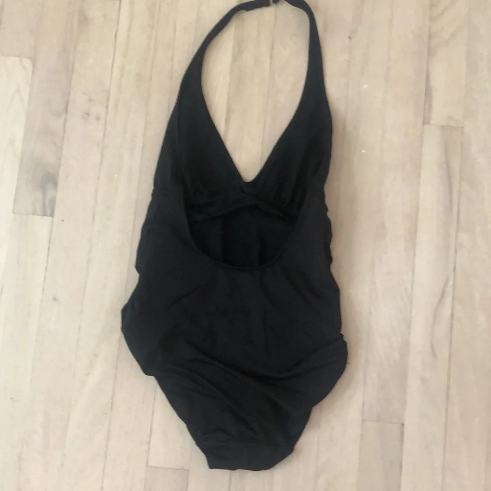 Flattering one piece with slight plunge and high back. - Picture 2 of 3
